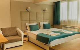 Vemara City Boutique Hotel-Free Parking